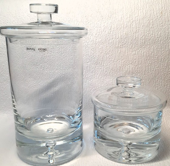 Image 1 of (W022) Set van 2 Vintage Krosno Bonny Bonbonnières Mondgeblazen Kristalglas met Deksel en Luchtbel - Groot + Klein