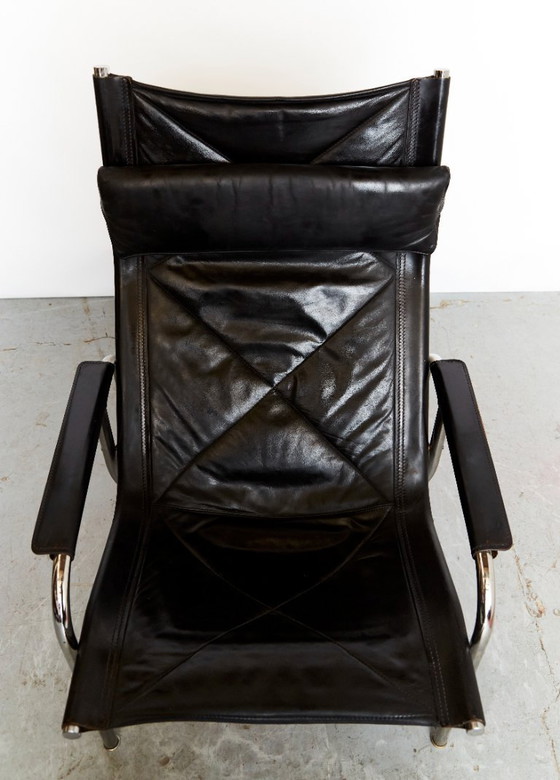 Image 1 of Set vintage di HE1106 Lounge Chair e HE1104 Ottoman di Hans Eichenberger per Strässle, anni '70