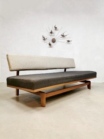 Ausziehbares Schlafsofa Hans Bellmann x Wilkahn