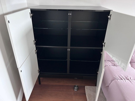 Crepax “Valentina” kast van Giuseppe Canevese (Crepax Collectie)