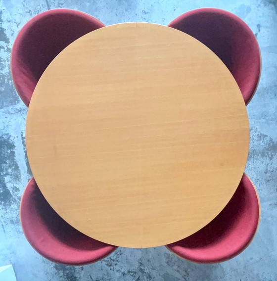 Image 1 of Leolux Giotto 917 mesa de comedor con 4 sillas