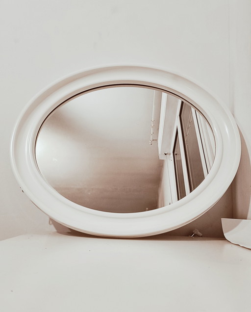 Carrara & Matta America oval mirror