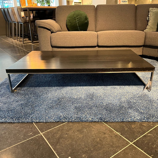 Artifort Mare coffee table