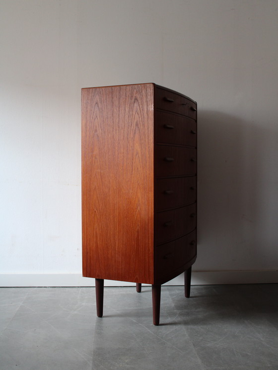 Image 1 of Vintage Danish chest of drawers in teak by Ølholm Møbelfabrik 