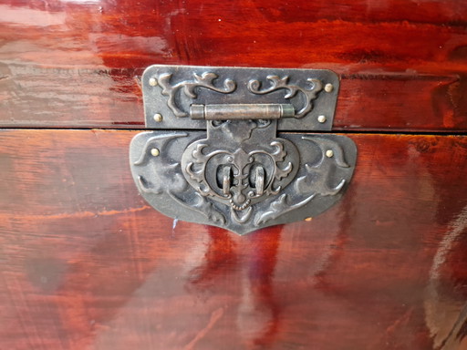 Beautiful wine case, storage box