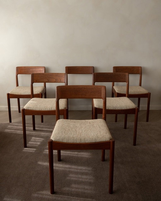 Vintage Dining Chairs by Johannes Nørgaard for Nørgaard Møbelfabrik (Set of 6) | Original Wool Upholstery | 1960s