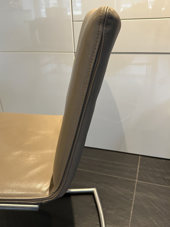 Image 1 of 6 Lederstühle