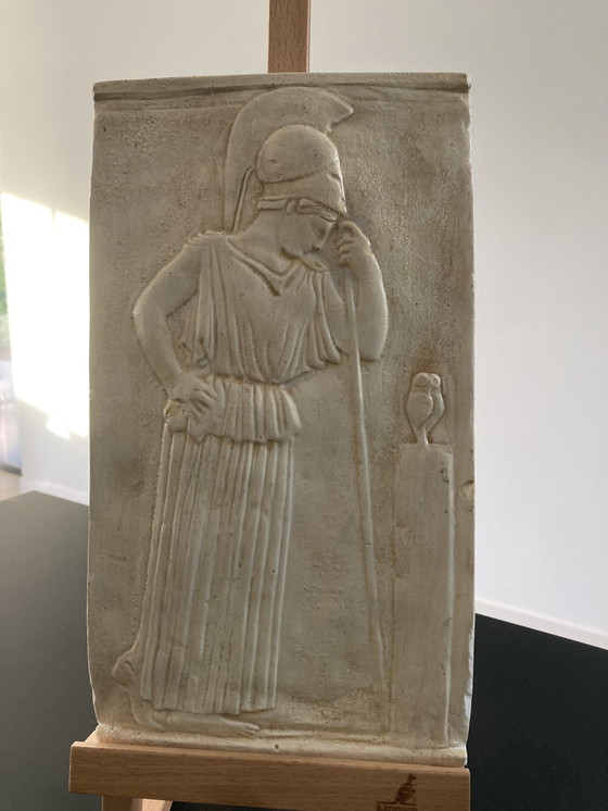 Image 1 of Bas-relief d'Athéna Minerve en deuil, copie en plâtre des années 1950