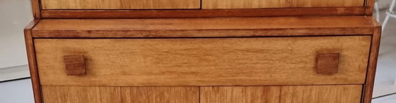 Image 1 of Aparador de mediados de siglo