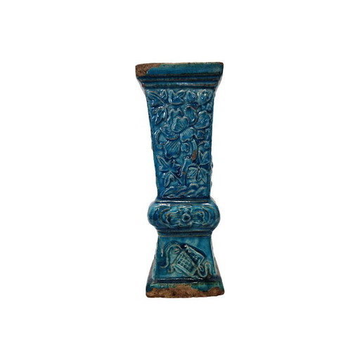 Chinese ceramic Gu vase, Ming Dynasty, 17th century