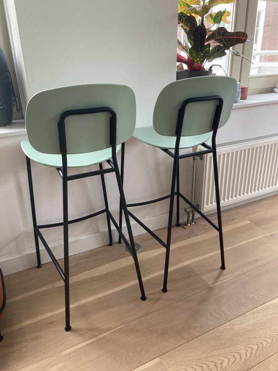 Image 1 of 2 sillas de bar / taburetes de bar Infiniti Tondina Pop verde claro