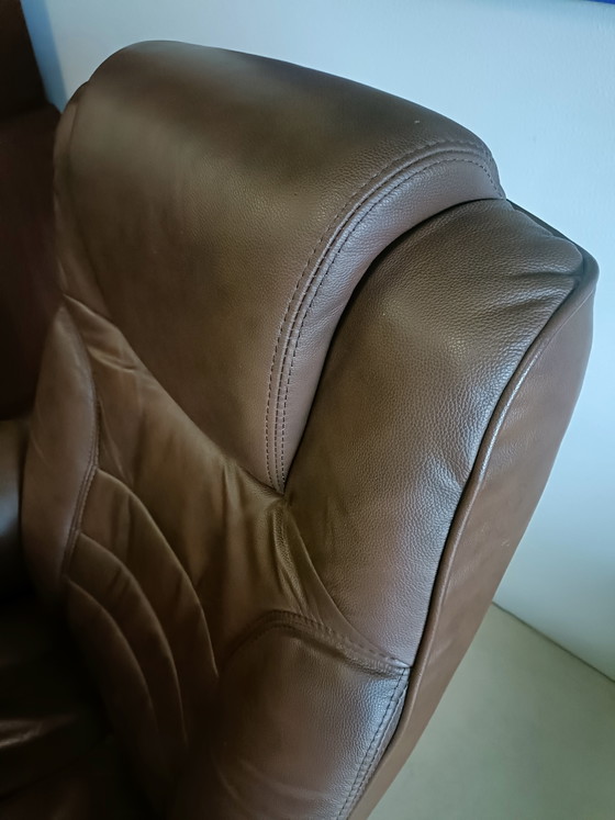 Image 1 of Fauteuil inclinable en cuir marron