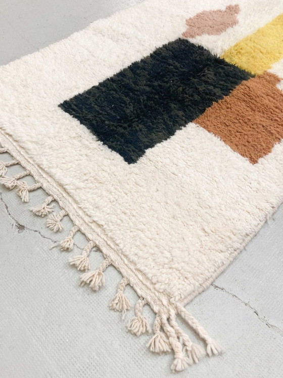 Image 1 of Moroccan Artisan Rug 250cmx150cm