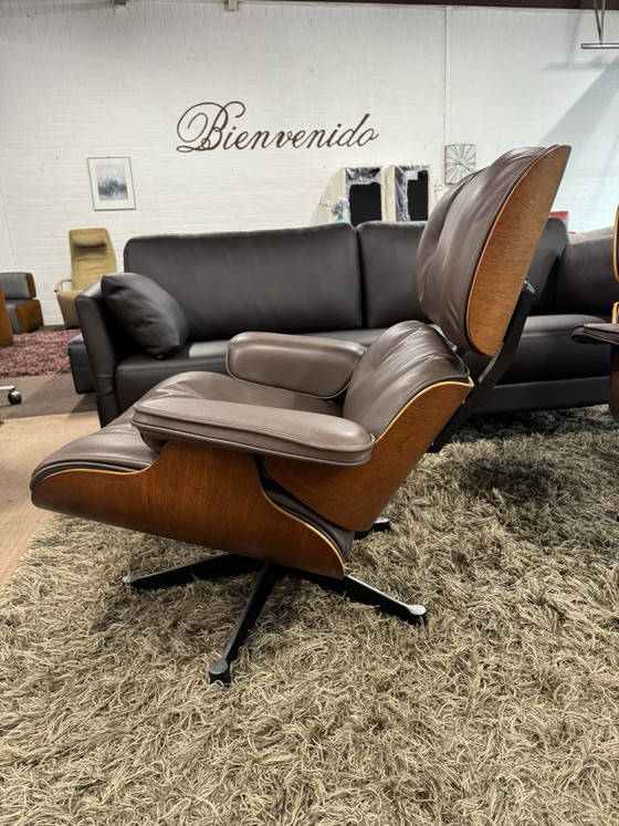 Sillón Lounge Eames – Vitra, Sillas giratorias, Cuero (photo 8 of 14)