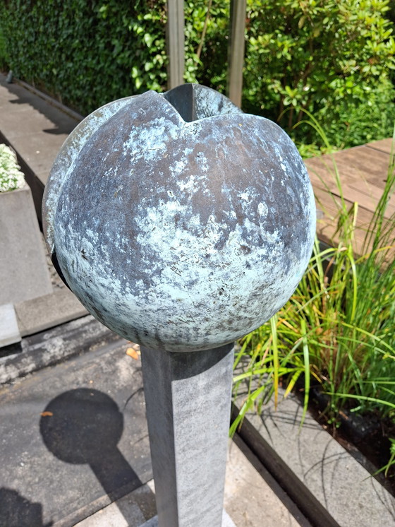 Image 1 of Bronze Art Object "Split Unity"