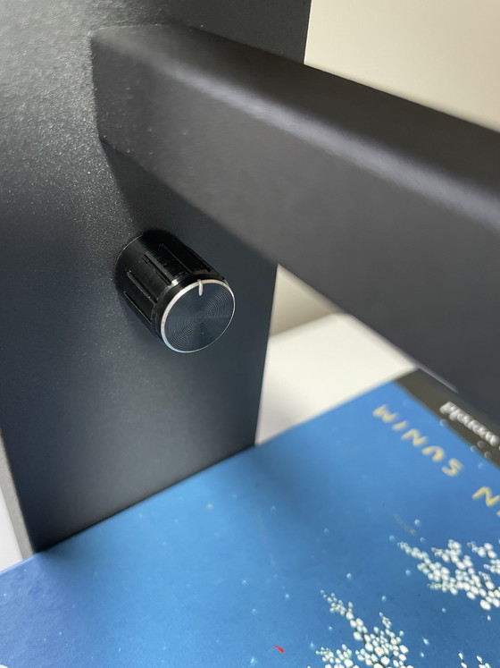 Image 1 of Set van 2 zwarte nachtkast- wandlampen met boekenplankje