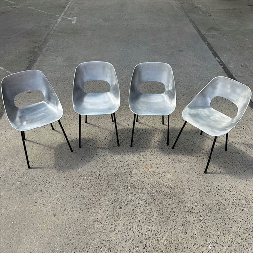 Set van 4 Tulip-stoelen van Pierre Guariche
