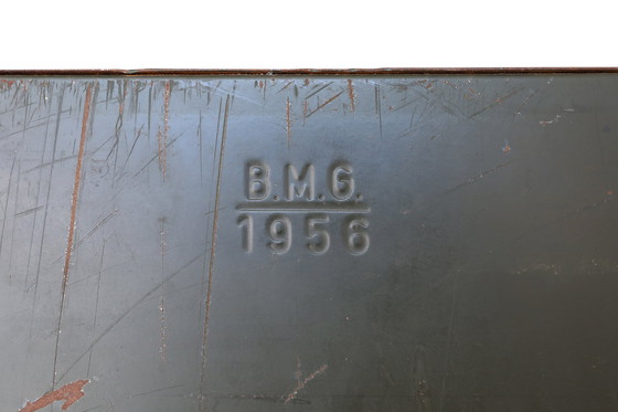 Image 1 of Classeur ou commode militaire en métal vert forêt, 1956