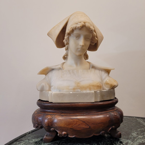 Image 1 of Busto “Mujer Bretona” En Alabastro, Art Nouveau, Circa 1900 – Francia