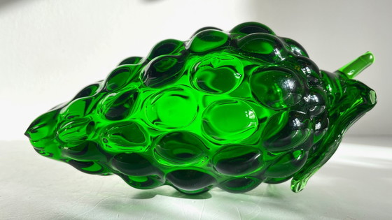Image 1 of Vintage groene glazen druiventros