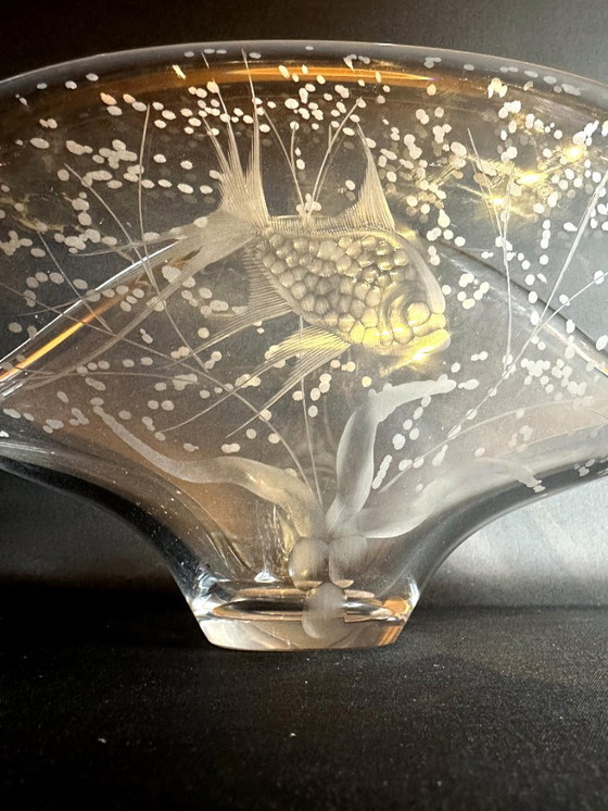 Image 1 of Rare bol en verre cristal gravé de Murano – Signé Sirio – Style Barbini / Seguso