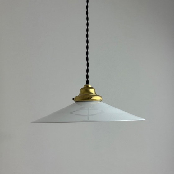 VINTAGE CONICAL OPALINE PENDANT LAMP, Metal, Brass, White (photo 2 of 8)
