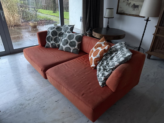 Image 1 of Divano di design arancione Edra con cuscini