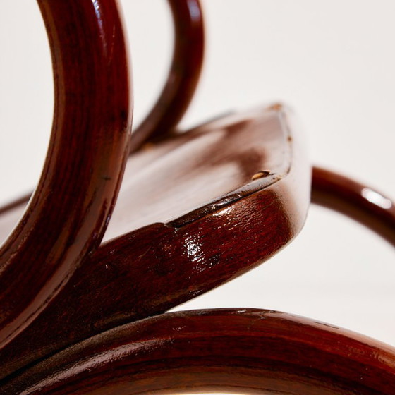 Image 1 of MK8961 Sedia a dondolo in faggio restaurata di Gustav Siegel per Jacob & Josef Kohn