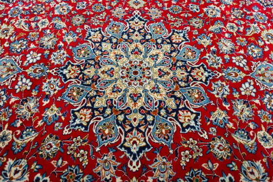 Image 1 of Tapis persan Isfahan noué à la main en liège - 414 x 300 cm
