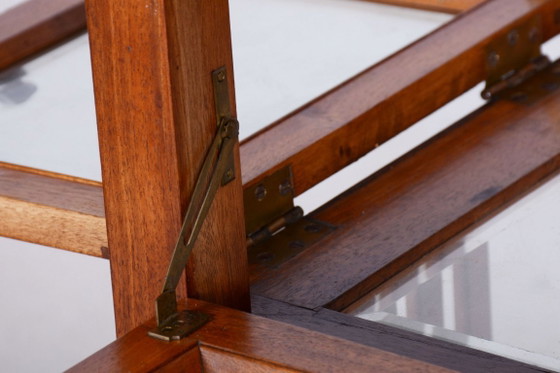 Gerestaureerde art-deco serveerwagen, walnoothout, facetgeslepen glas, Tsjechisch, jaren 1920 – Wood (photo 7 of 12)