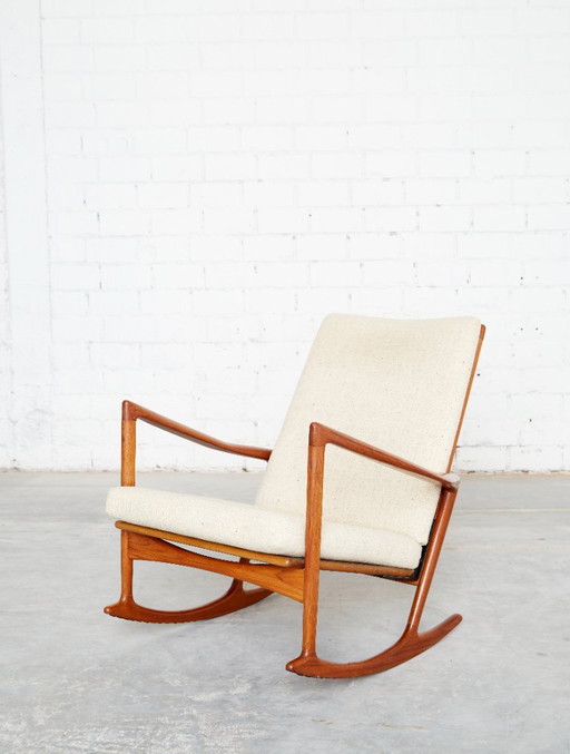 Skulpturaler Schaukelstuhl Modell 650-15 van Ib Kofod-Larsen für Chr.Linneberg Møbelfabrik – schommelstoelen, Wood