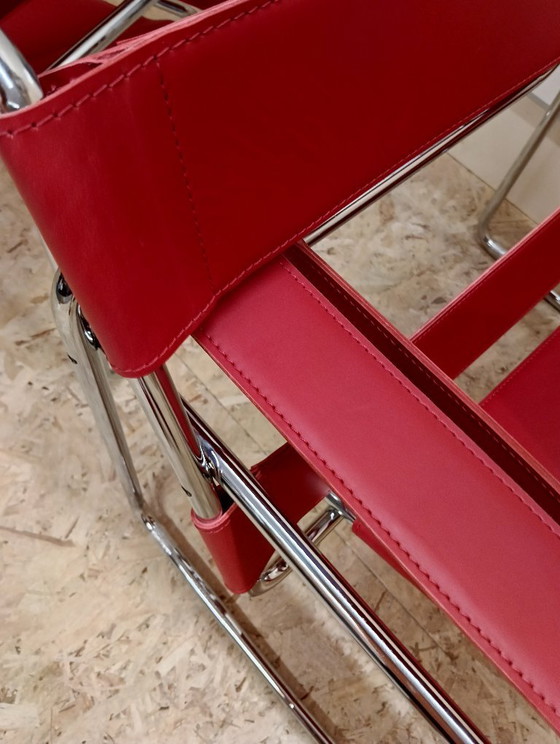 Image 1 of KNOLL Studio Set van 2 WASSILY B3 fauteuils (NIEUW) in rood leer