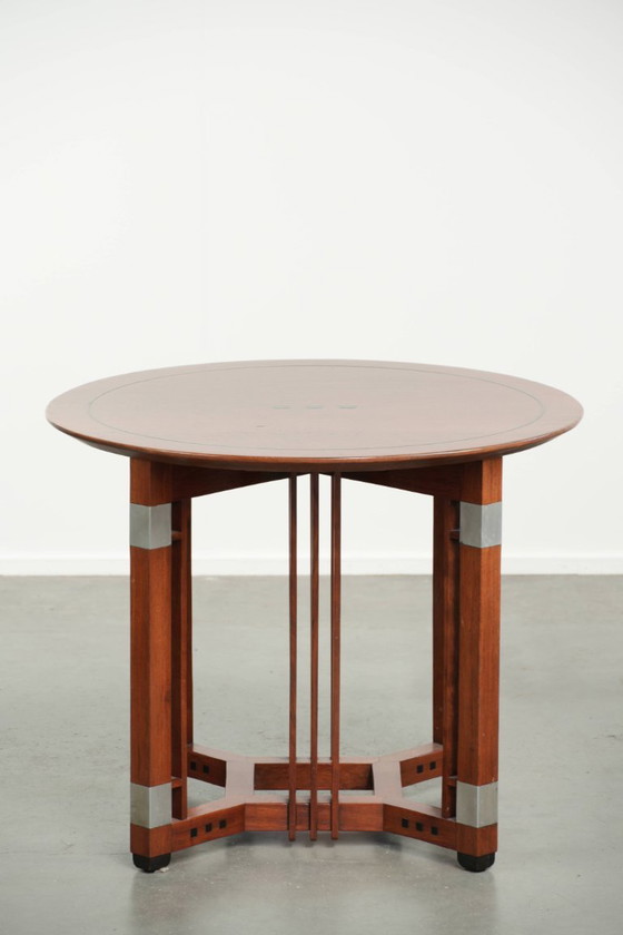 Ronde salon/bijzettafel van Schuitema in Art Deco design uit de Decoforma serie – Salontafels, Wood, Klassiek (photo 4 of 13)