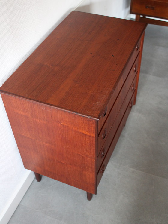 Image 1 of Cassettiera danese vintage in teak