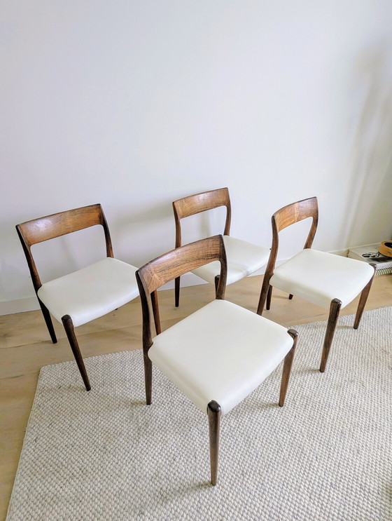 Image 1 of 4 sedie da pranzo di design Niels O Möller