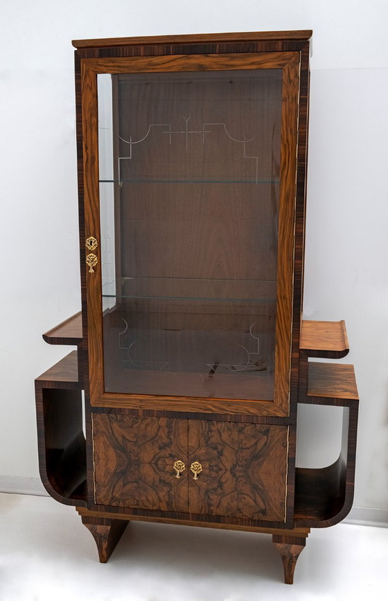 Image 1 of Art Dèco Italienische Nussbaum Vitrinen oder Bar Vitrine, 1925