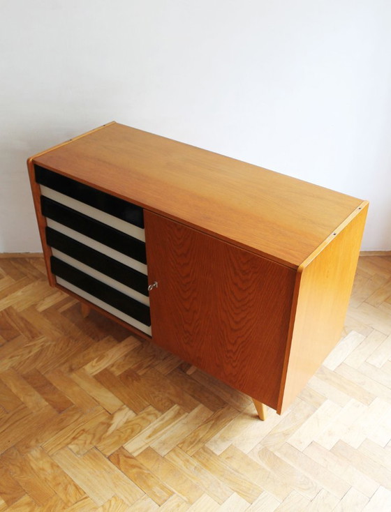Image 1 of Origineel Tsjechisch dressoir uit de jaren 60 van Jiří Jiroutek