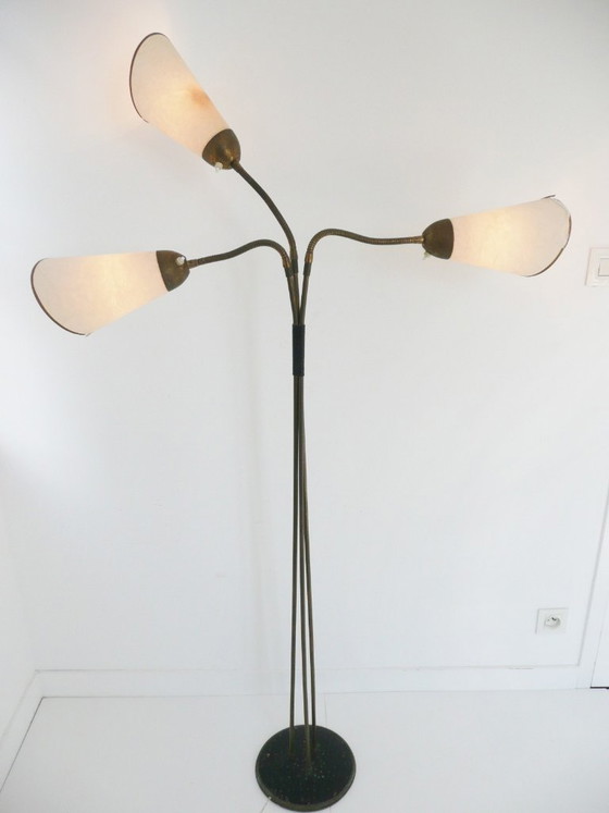 Image 1 of Typische vloerlamp uit de jaren 50 met 3 flexibele armen, vintage design, mid-century.