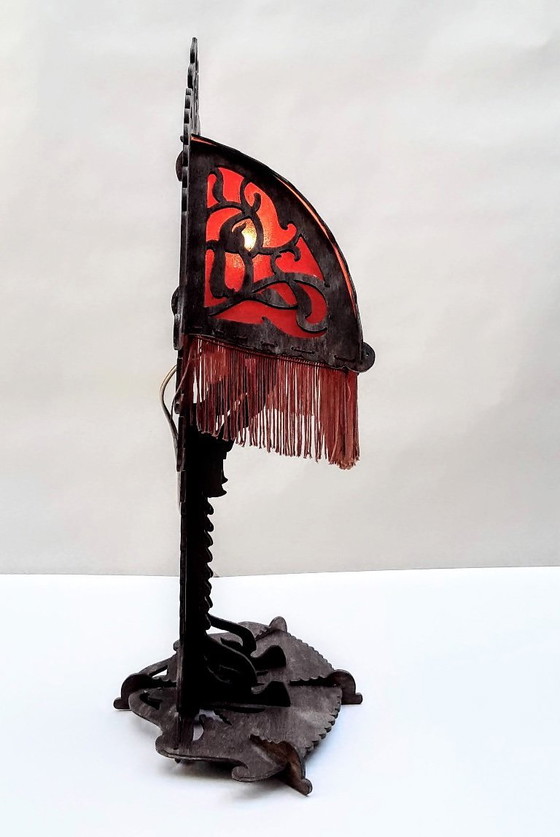 Image 1 of Lampe de table de l'école d'Amsterdam, vers 1920