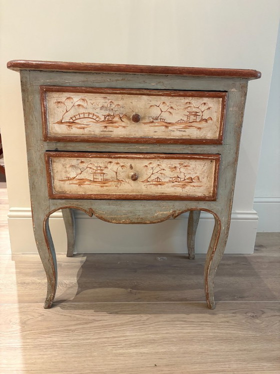 Rare pair of 18th-century Italian painted Nightstands – Wood (photo 2 of 14)