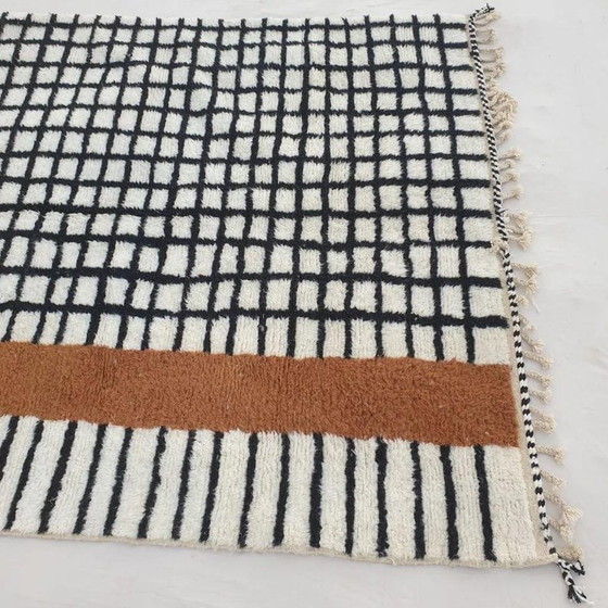 Handgefertigter Traditioneller Beni Ourain Berber Teppich 250/350 Cm – Alberto Bazzani, Teppiche & Läufer (photo 5 of 8)