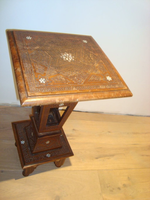 Orientalischer Beistelltisch