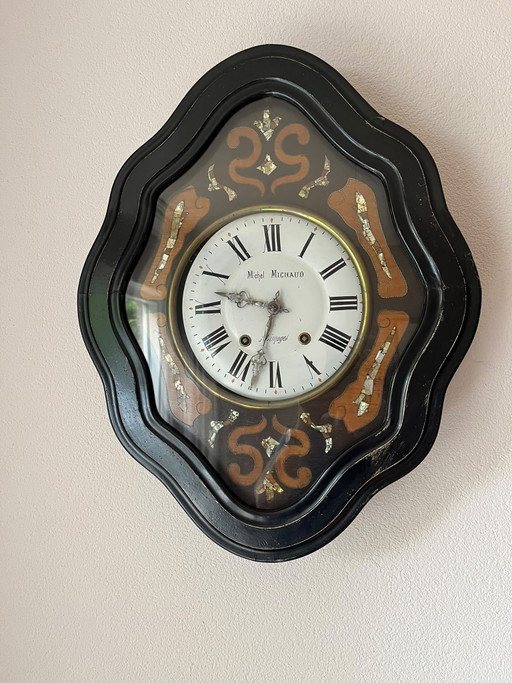 Orologio francese antico, Oeil-de-Boeuf.