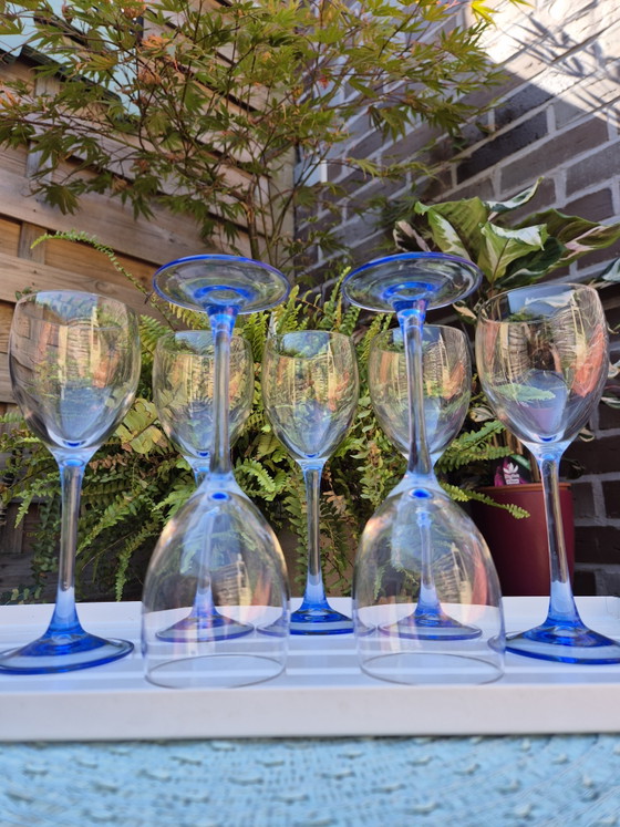Vintage Luminarc Azur Wine Glasses, Set of 7 – Original Box – Made in France (blue stem) – Glass & Decanter (photo 6 of 12)
