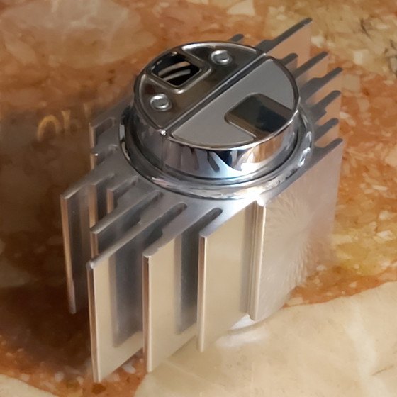 Image 1 of Vintage aansteker tafelmodel Sarome 1960