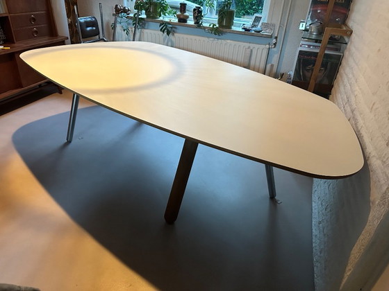Dining Table Design by Dick Spierenburg and Karel Boonzaaijer – Dick Spierenburg en Karel Boonzaaijer (photo 5 of 7)