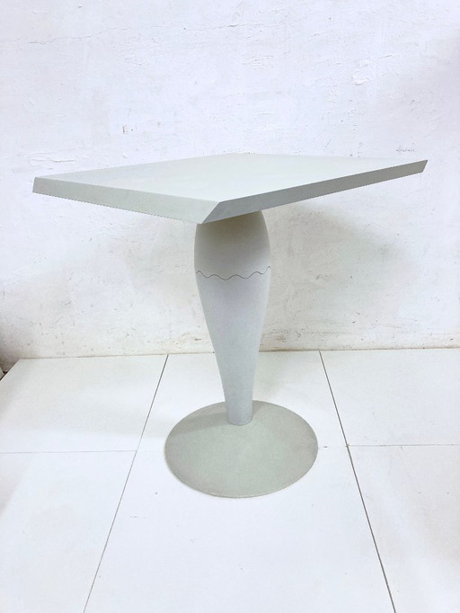 Bistro table Miss Balu, designed in 1988 by Philippe Starck for Kartell