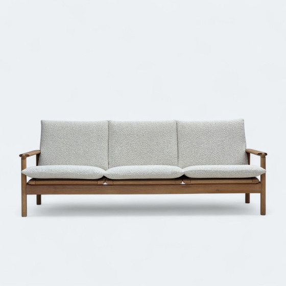 Image 1 of Sofá danés de tres plazas renovado, década de 1970, madera de roble macizo