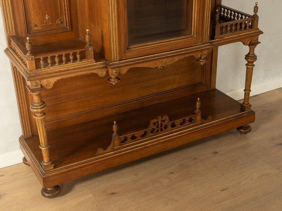 Antiker Gründerzeit-Hochschrank, um 1900 – Schränke, Glass, Wood (photo 12 of 12)