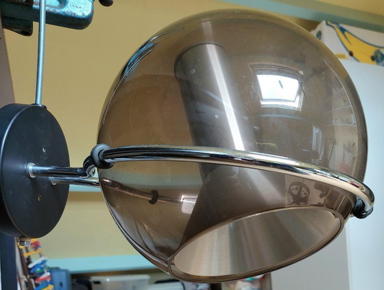 Iconic Raak Globe wall lamp by Frank Ligtelijn, 1960s – Wall lights, Glass, Metal (photo 5 of 7)
